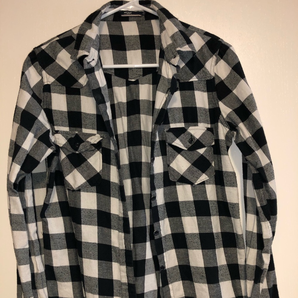 Black and white plaid